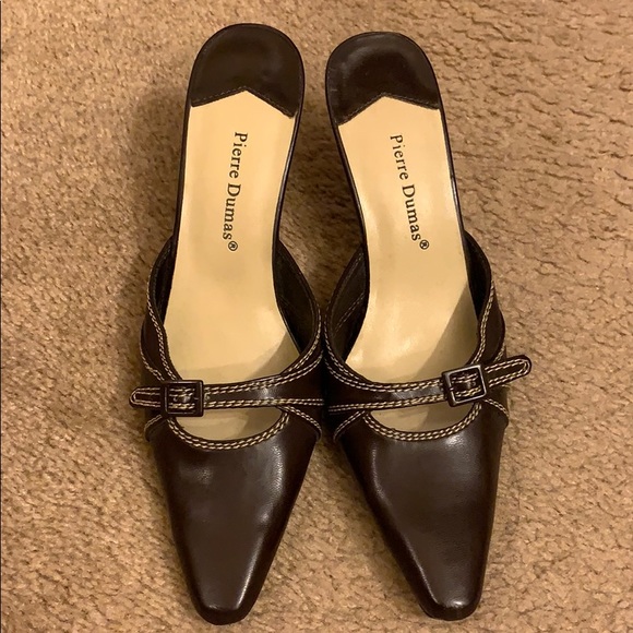 Brown clogs - Picture 2 of 3